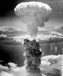 220px-Nagasakibomb.jpg